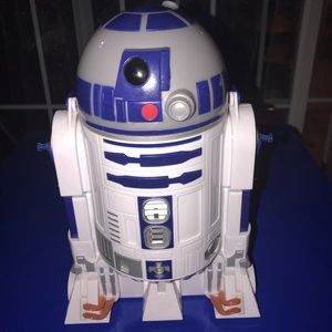 R2D2 bucket